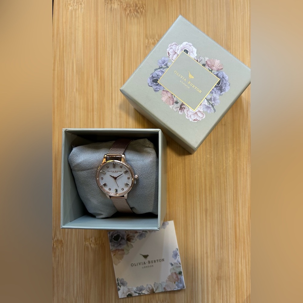 Olivia Burton Bejeweled Watch With 30mm White Face & RoseGold MeshBracelet - Picture 6 of 6